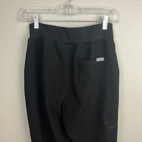 SOLD Figs Technical Collection Black Joggers - Picture 7 of 8